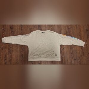 Carhartt Tan Loose Fit Cropped  Crewneck.    ☆Size LARGE☆